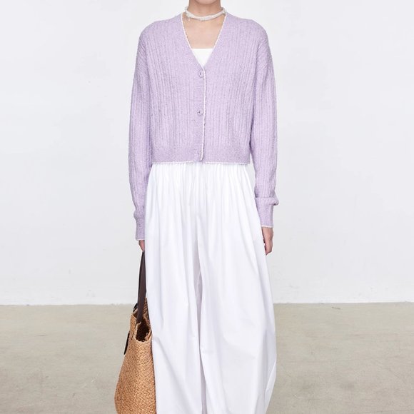 CHICJOC Italian Yarn Eleganza Couture Cardigan: A Symphony of Style and Comfort - Picture 8 of 16